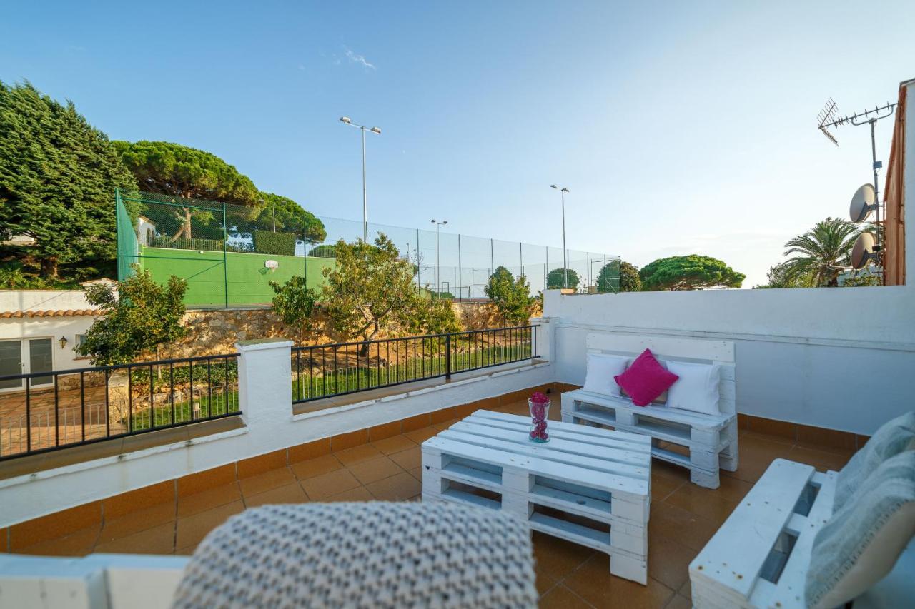 Apartamentos Costa Brava Las Vistas Sant Feliu de Guíxols Dış mekan fotoğraf